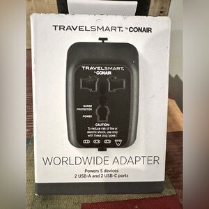 TravelSmart by Worldwide Adapter - Black - New In Box